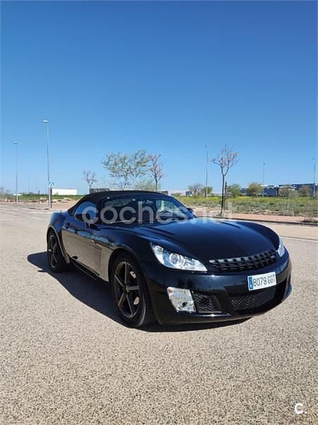 Usado Opel GT 264 CV (194 kW) 2009 Negro Descapotable