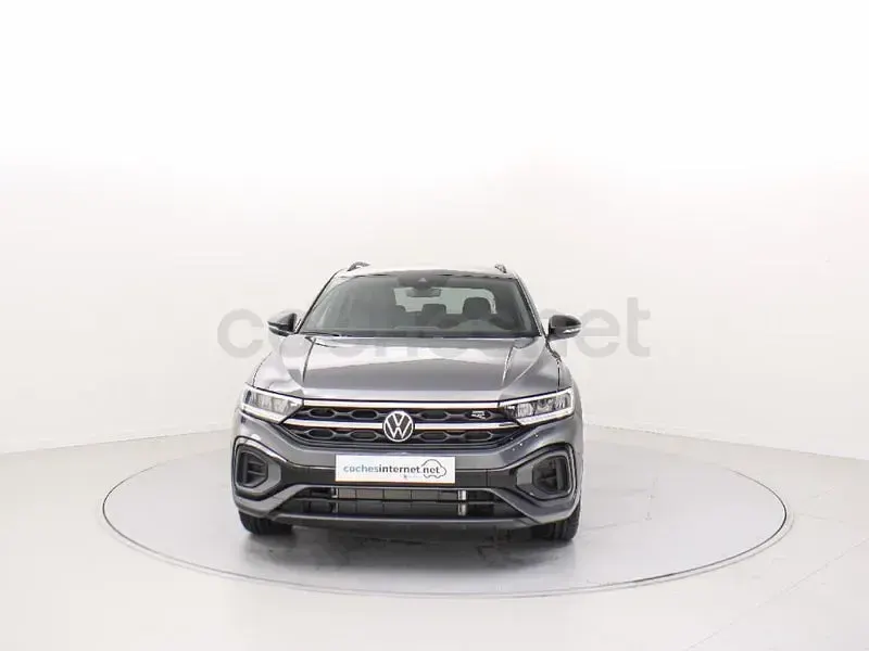 Usado VW T-Roc R-line 150 CV (110 kW) 2025 Gris / plata SUV