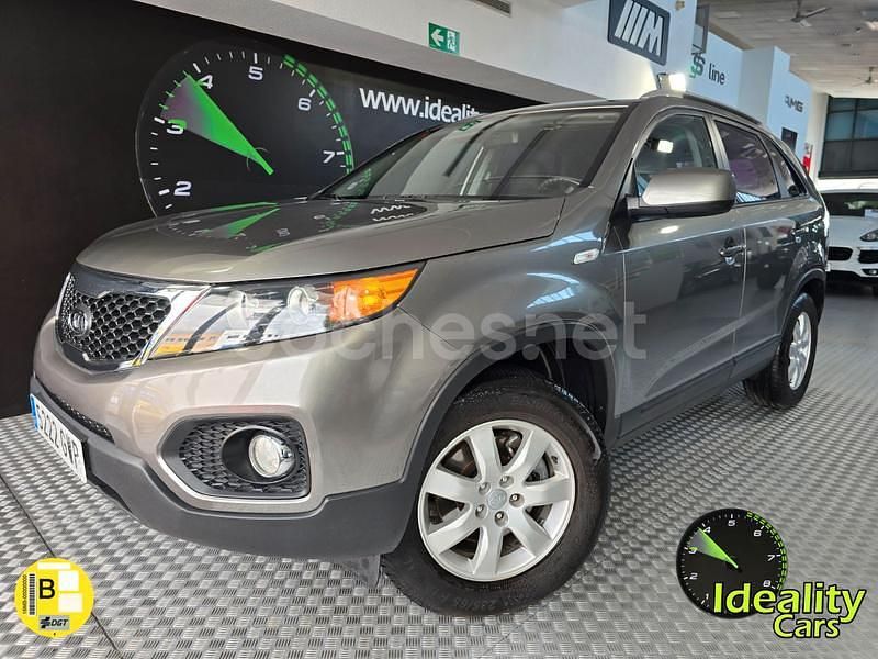 Gris / plata Usado 2010 Kia Sorento SUV | 11.990 € (Precio justo) - Imagen 1/4