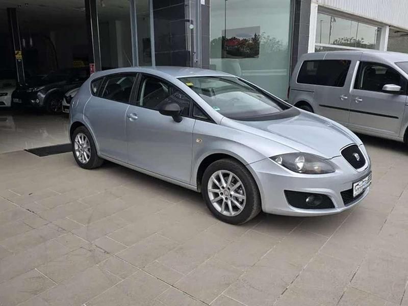 Käytetty Seat Leon Copa 125 HP (91 kW) 2010 Harmaa Viistoperä
