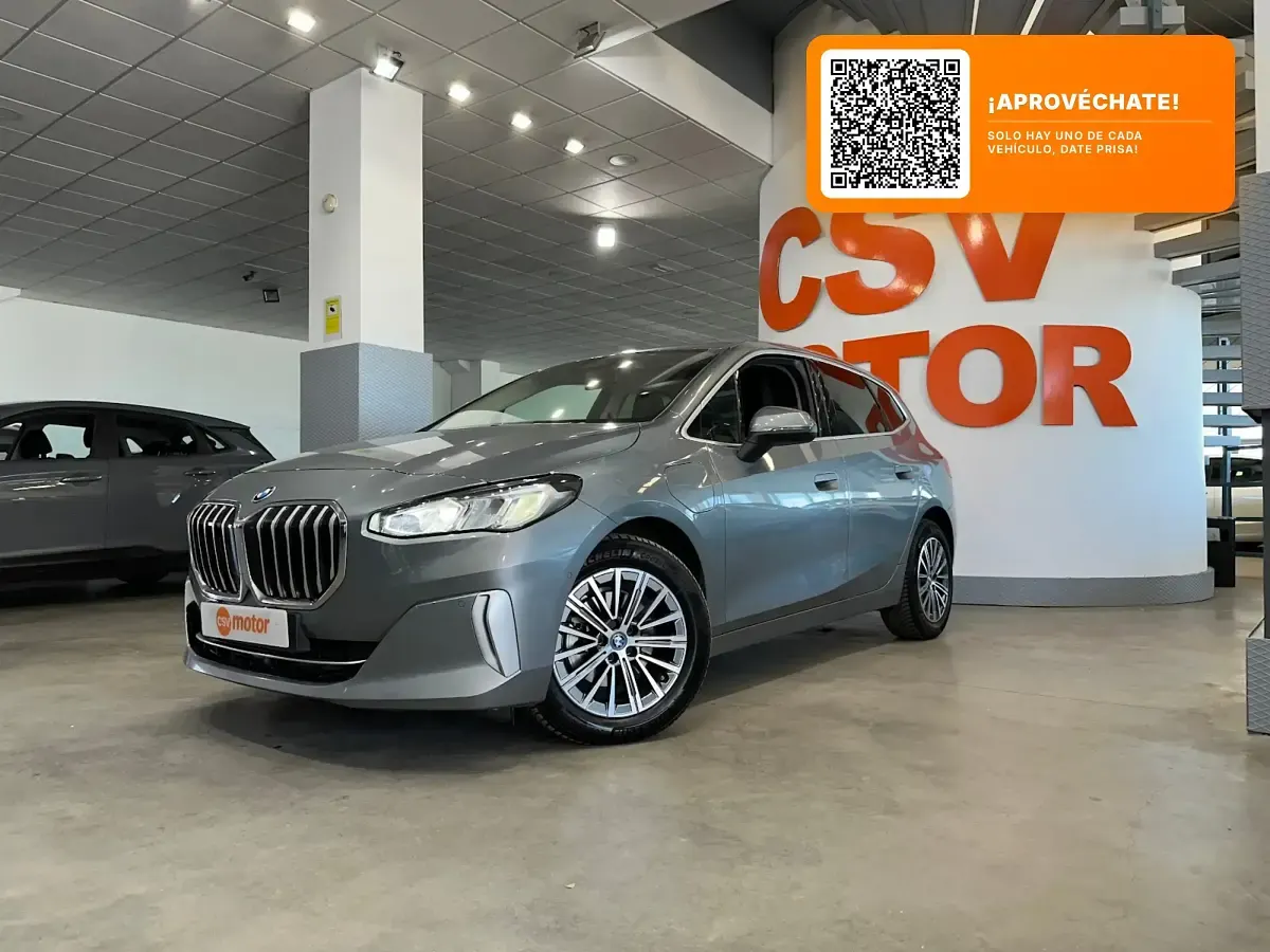 Usado BMW 225 Active Tourer 245 CV (180 kW) 2023 Gris Monovolumen