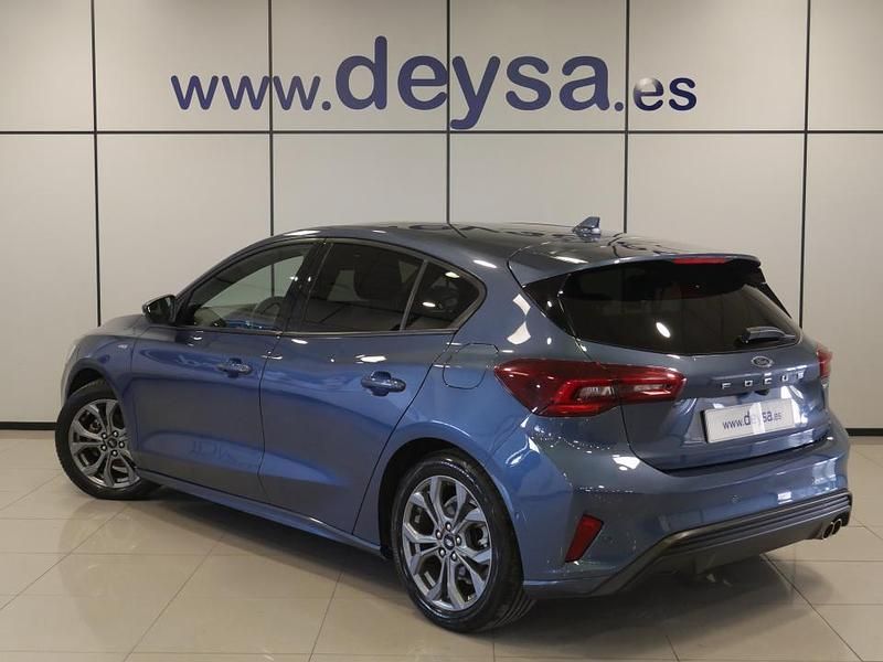Usado Ford Focus ST-Line 125 CV (91 kW) 2023 Azul Berlina