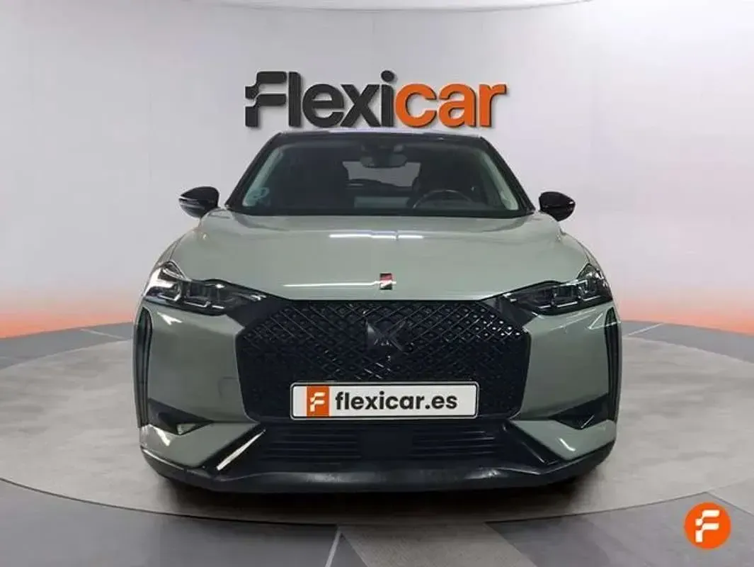 Usado DS Automobiles DS3 Crossback Performance 131 CV (96 kW) 2023 Verde SUV