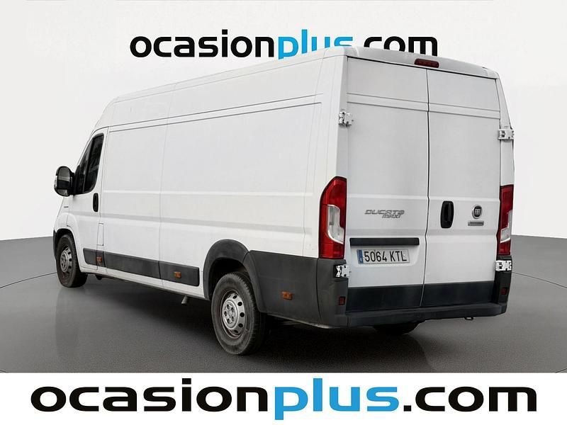 Usado Fiat Ducato 130 CV (95 kW) 2019 Blanco Van