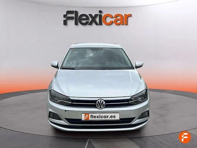 Usado VW Polo Advance 95 CV (69 kW) 2018 Gris Berlina
