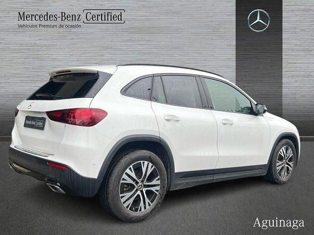 Usado Mercedes GLA200 Progressive 150 CV (110 kW) 2025 Blanco polar SUV