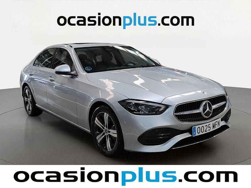 Usado Mercedes C220 200 CV (147 kW) 2022 Gris plata Berlina