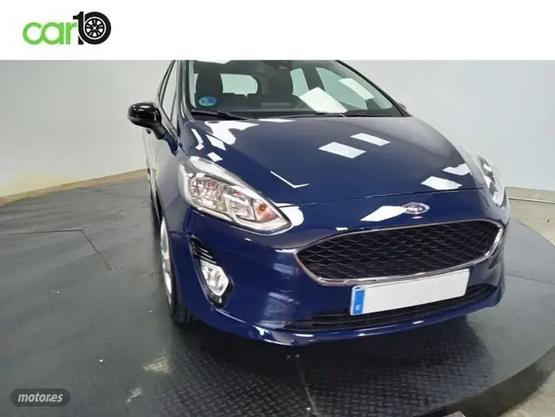 Usado Ford Fiesta Trend 125 CV (91 kW) 2021 Negro Utilitario