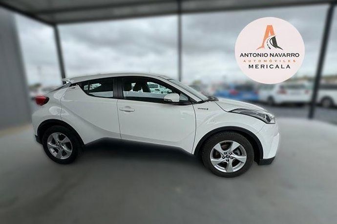 Usado Toyota C-HR Active 125 CV (91 kW) 2019 SUV