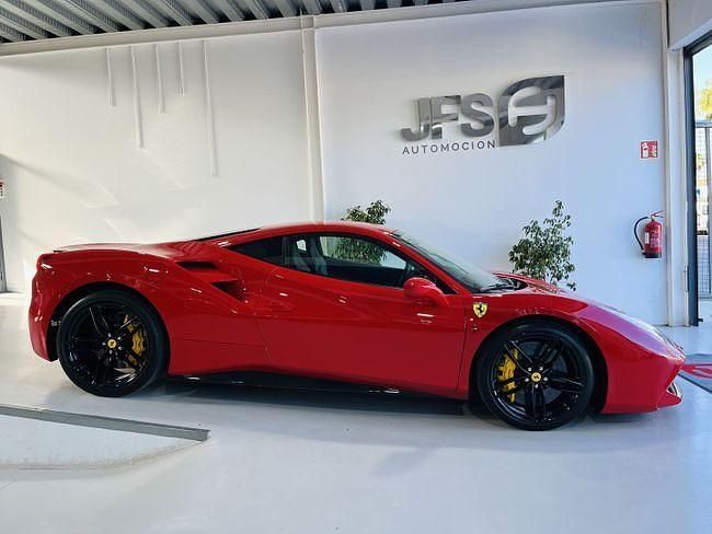 Usado Ferrari 488 670 CV (492 kW) 2015 Rojo Coupe