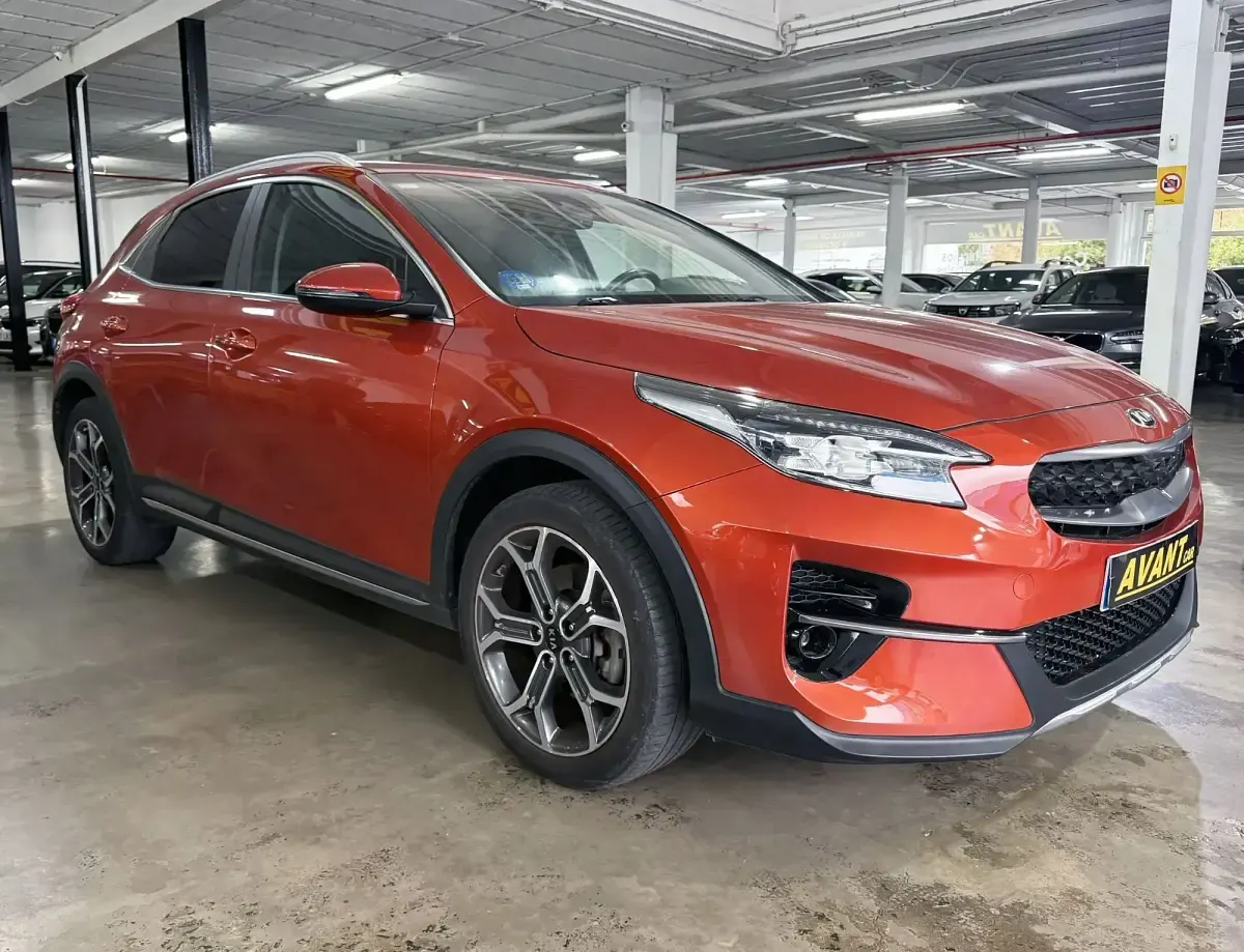 Usado Kia XCeed 141 CV (103 kW) 2021 Naranja SUV