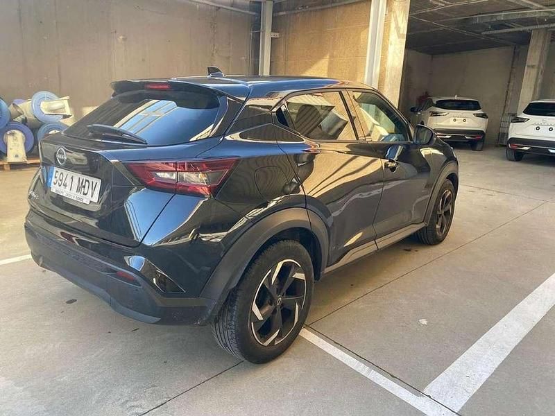 Usado Nissan Juke N-Connecta 116 CV (85 kW) 2023 Negro SUV