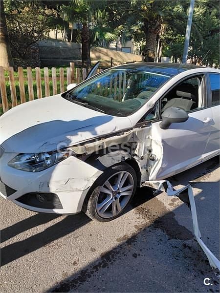 Usado Seat Ibiza 105 CV (77 kW) 2009 Blanco Berlina