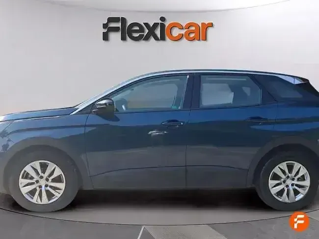Usado Peugeot 3008 Active 130 CV (95 kW) 2022 Azul SUV