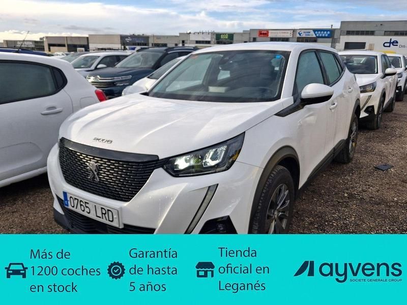 Usado Peugeot 2008 Active 110 CV (80 kW) 2021 Blanco SUV