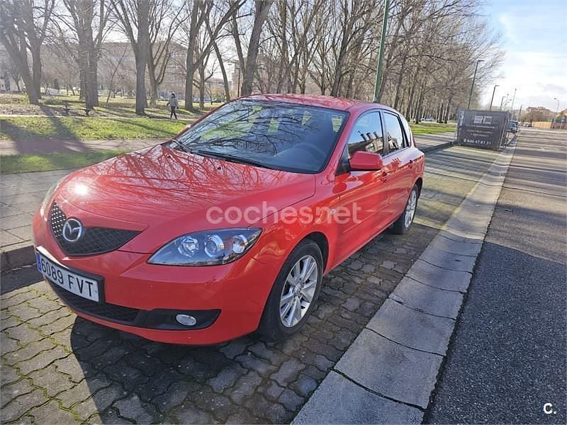 Rojo Usado 2007 Mazda 3 Active Berlina | 5900 € (Precio justo) - Imagen 1/4