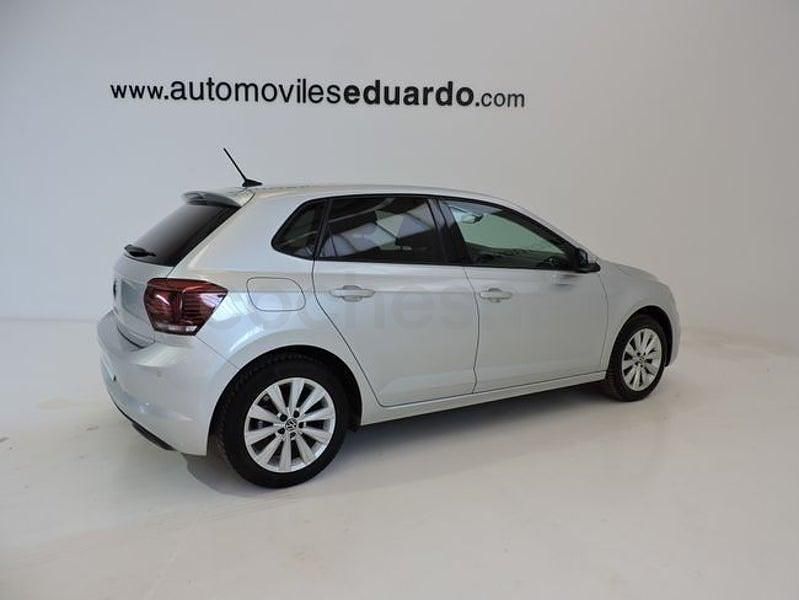 Usado VW Polo Advance 95 CV (69 kW) 2020 Gris / plata Utilitario