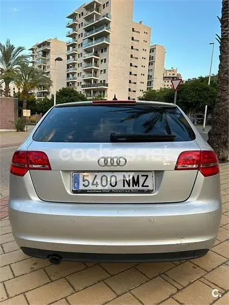 Używany Audi A3 Ambiente 105 KM (77 kW) 2013 Szary Sedan/Limuzyna