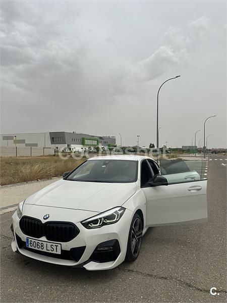Usado BMW 218 Comfort Edition 150 CV (110 kW) 2021 Blanco Coupe