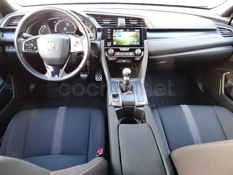 Usado Honda Civic Elegance 126 CV (92 kW) 2021 Rojo Berlina