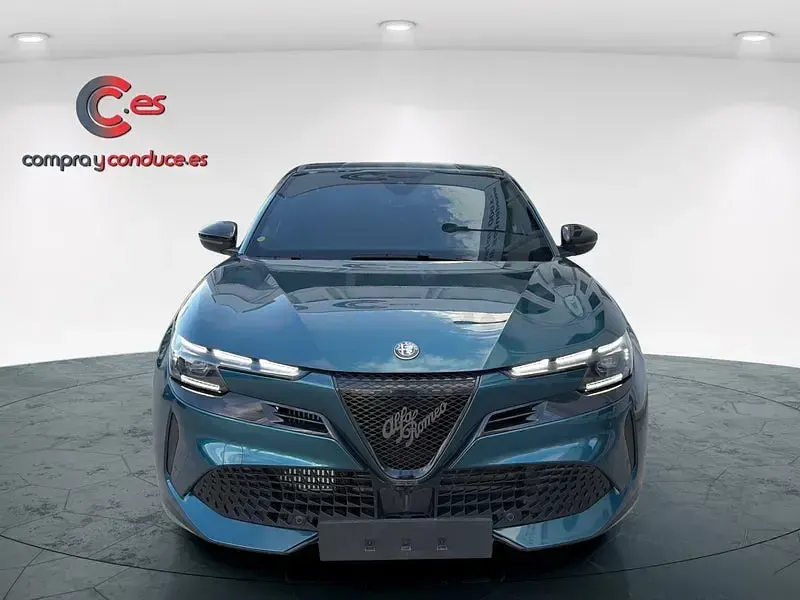 Nuevo Alfa Romeo GT Junior 145 CV (106 kW) 2026 Gris / plata SUV