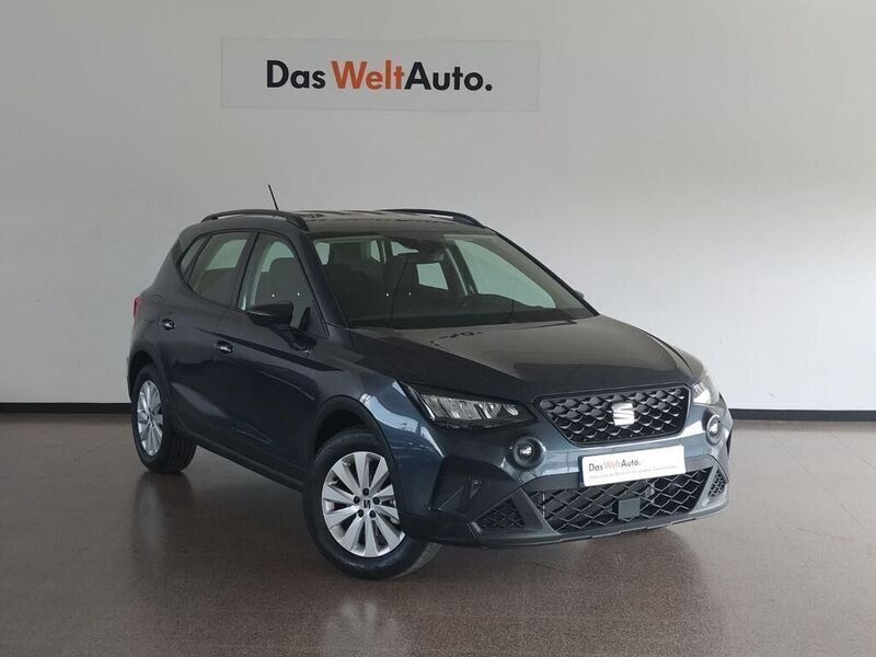Gris Usado 2024 Seat Arona Reference SUV | 18.500 € (Precio justo) - Imagen 1/4