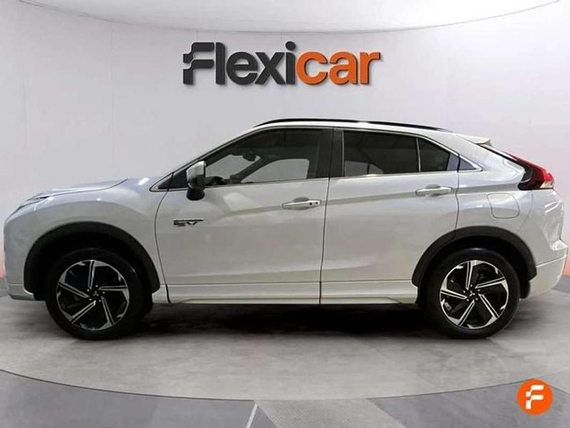 Usado Mitsubishi Eclipse Cross 188 CV (138 kW) 2023 Blanco SUV