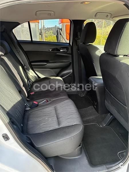 Usado Mitsubishi Eclipse Cross Spirit 163 CV (119 kW) 2019 Blanco SUV