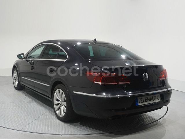 Usado VW CC 160 CV (117 kW) 2012 Negro Berlina