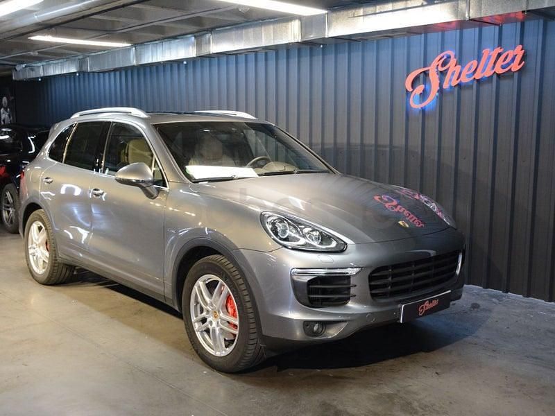 Usado Porsche Cayenne 262 CV (192 kW) 2015 Gris / plata SUV