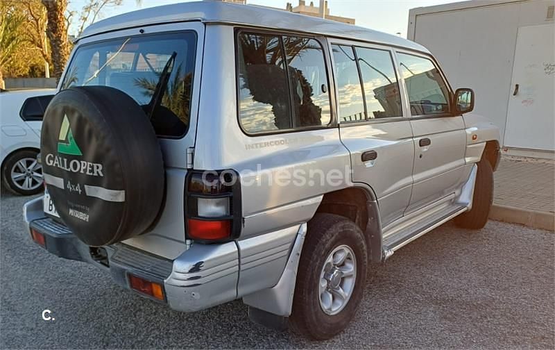 Usado Galloper Exceed 99 CV (72 kW) 2001 Gris / plata SUV