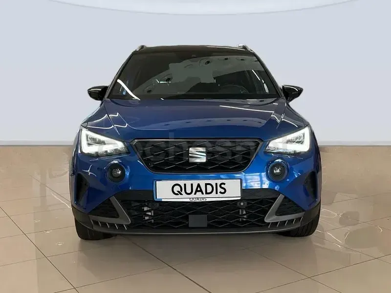 Usado Seat Arona FR 115 CV (84 kW) 2024 Azul SUV