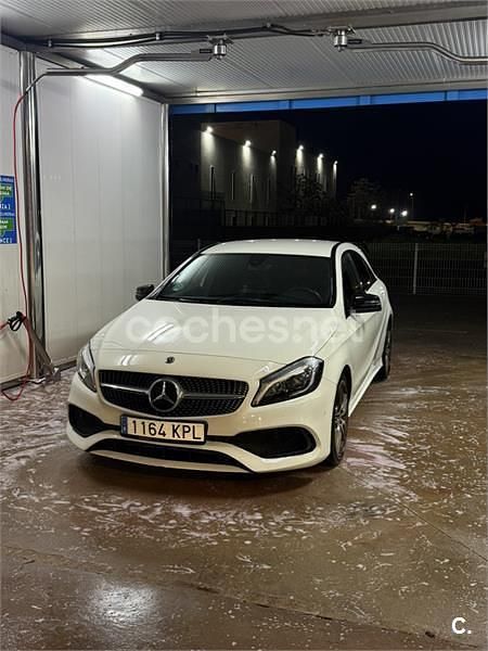 Usado Mercedes A200 AMG line 156 CV (114 kW) 2017 Blanco Berlina
