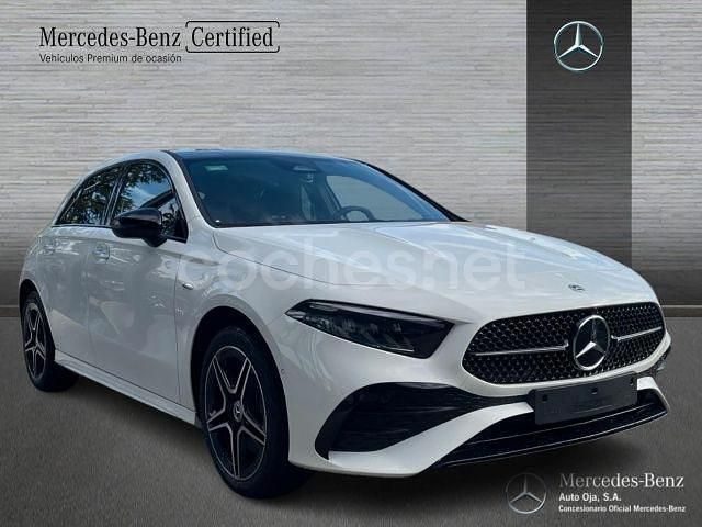 Usado Mercedes A250 AMG line 218 CV (160 kW) 2025 Blanco Berlina