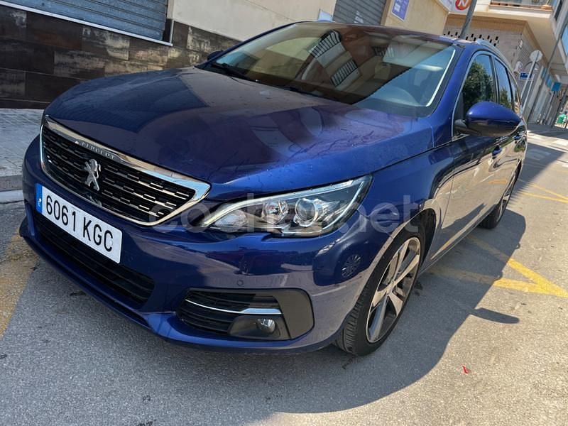 Azul Usado 2017 Peugeot 308 SW Allure Familiar | 9900 € (Buen precio) - Imagen 1/4