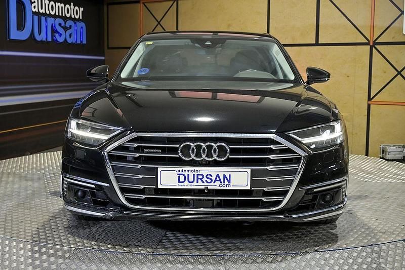 Usado Audi A8 Premium 449 CV (330 kW) 2020 Negro Berlina