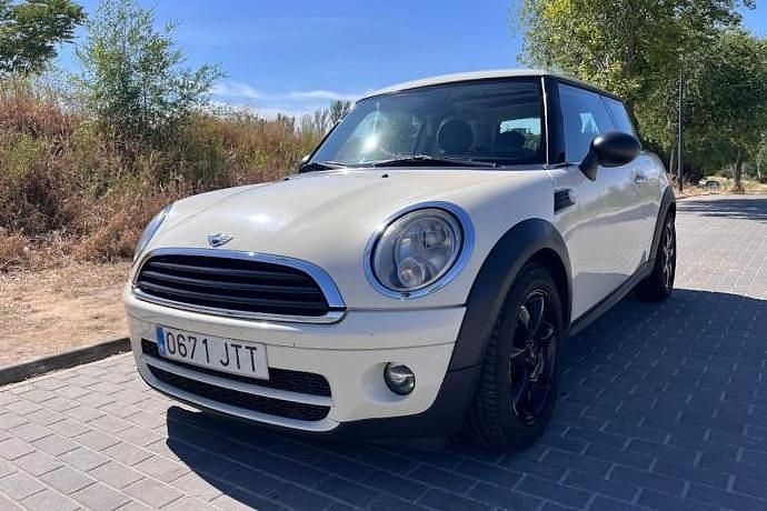 Usado Mini One D 90 CV (66 kW) 2010 Beige Utilitario
