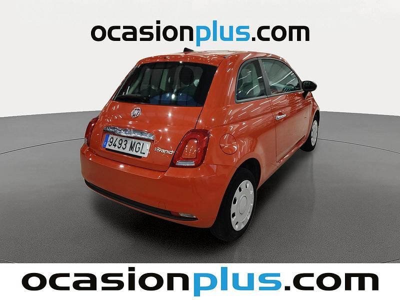 Usado Fiat 500 70 CV (51 kW) 2023 Naranja Utilitario