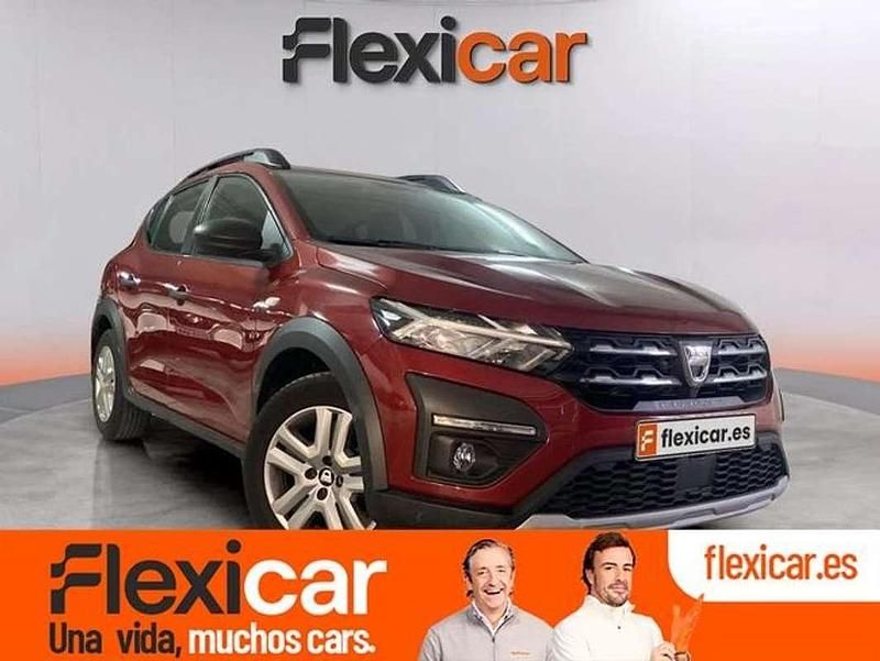 Rojo Usado 2022 Dacia Sandero Essentiel Utilitario | 10.970 € (Buen precio) - Imagen 1/4