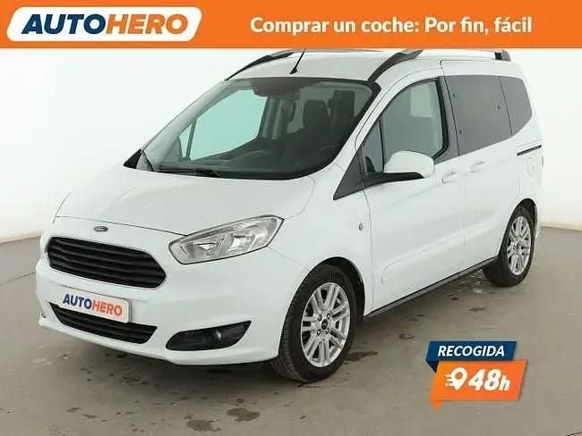 Usado Ford Tourneo Courier Titanium 100 CV (73 kW) 2017 Monovolumen