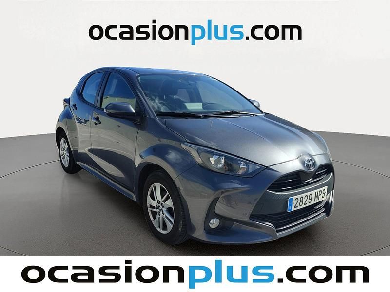 Begagnad Toyota Yaris Edition 125 HK (91 kW) 2024 Grå Halvkombi