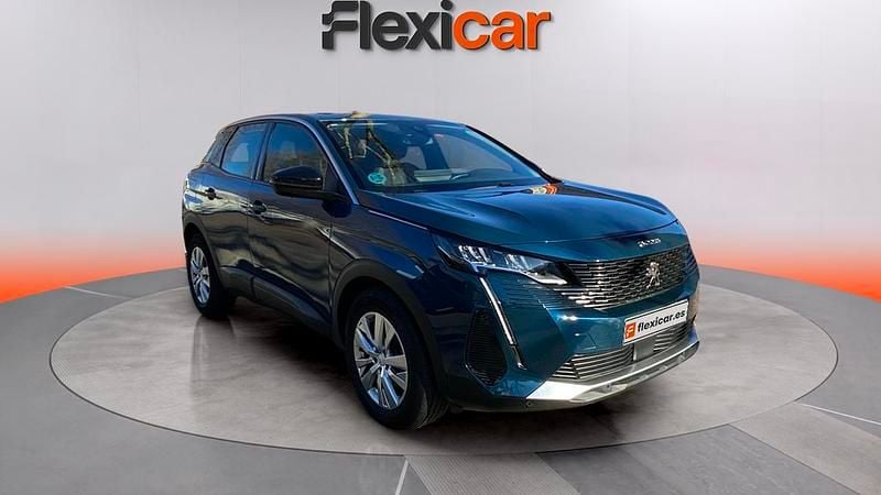 Käytetty Peugeot 3008 Active 131 HP (96 kW) 2022 Katumaasturi