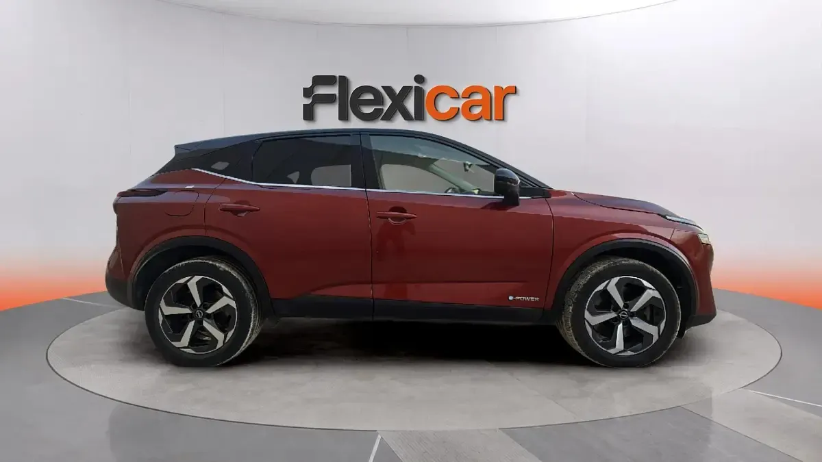 Usado Nissan Qashqai N-Connecta 190 CV (139 kW) 2023 Rojo SUV