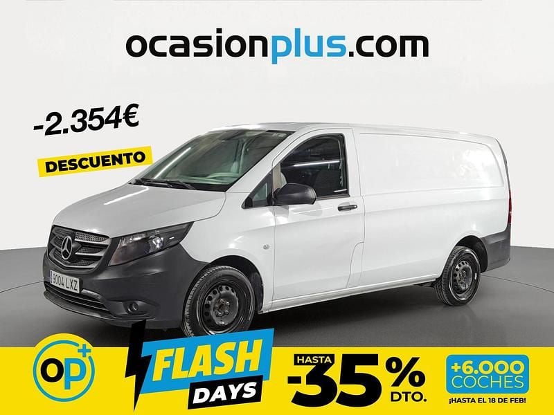 Usado Mercedes Vito 136 CV (100 kW) 2022 Blanco Van