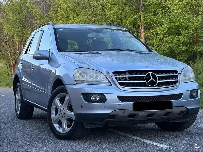 Usado Mercedes ML320 224 CV (164 kW) 2008 Gris / plata SUV