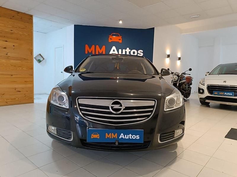 Usado Opel Insignia Selective 130 CV (95 kW) 2013 Negro Berlina