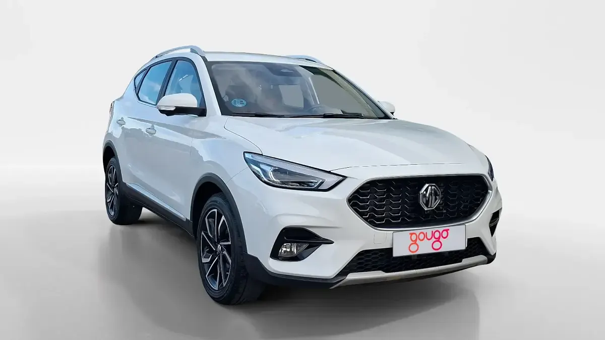 Usado MG ZS Luxury 106 CV (77 kW) 2025 Blanco SUV