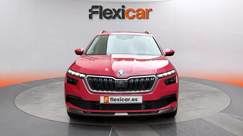 Usado Skoda Kamiq Ambition 110 CV (80 kW) 2022 Rojo SUV