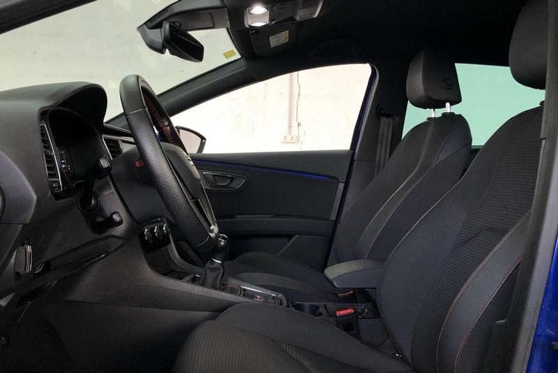 Usado Seat Leon Black Edition 150 CV (110 kW) 2020 Azul Utilitario