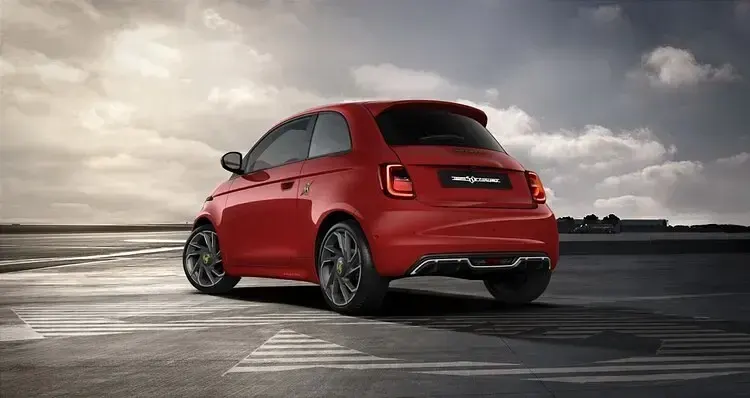 Nuevo Abarth 500e Turismo 113 kW (154 CV) 2025 Utilitario